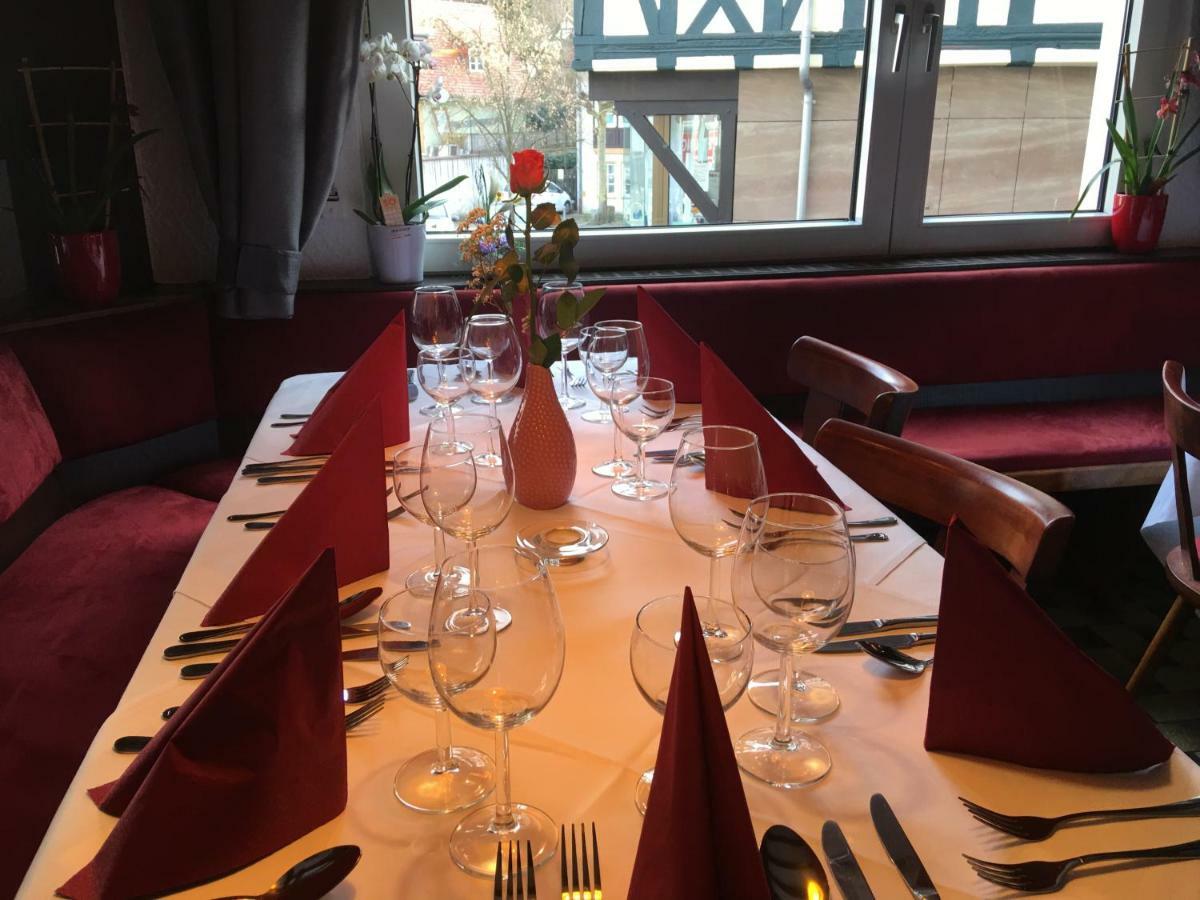 Hotel Zum Taunus Eppstein Εξωτερικό φωτογραφία