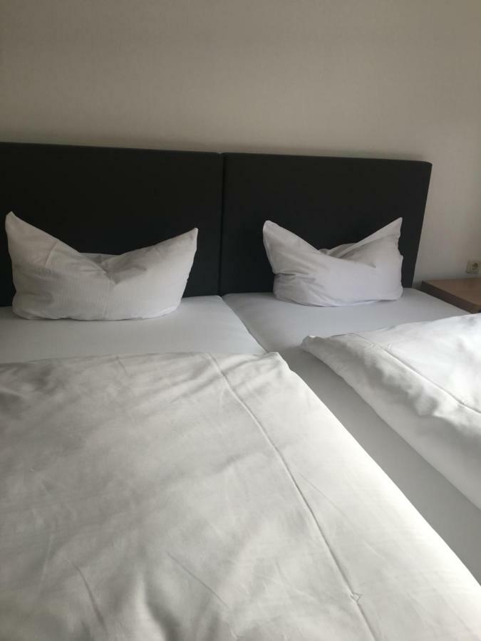 Hotel Zum Taunus Eppstein Εξωτερικό φωτογραφία