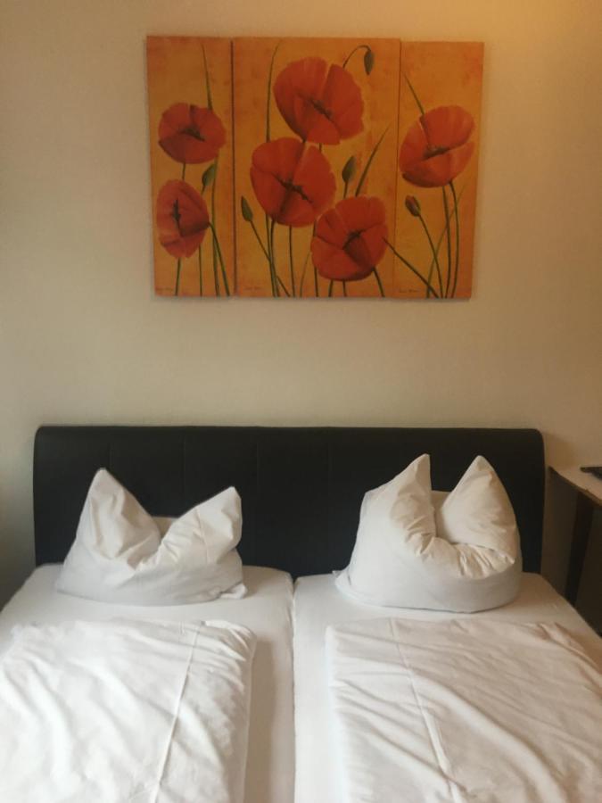 Hotel Zum Taunus Eppstein Εξωτερικό φωτογραφία